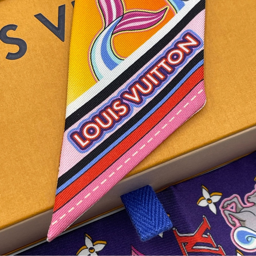 Louis Vuitton Capricorn ♑️ Astro BB Bandeau Neckerchief Twilly Scarf Wrap Rare - Picture 13 of 16